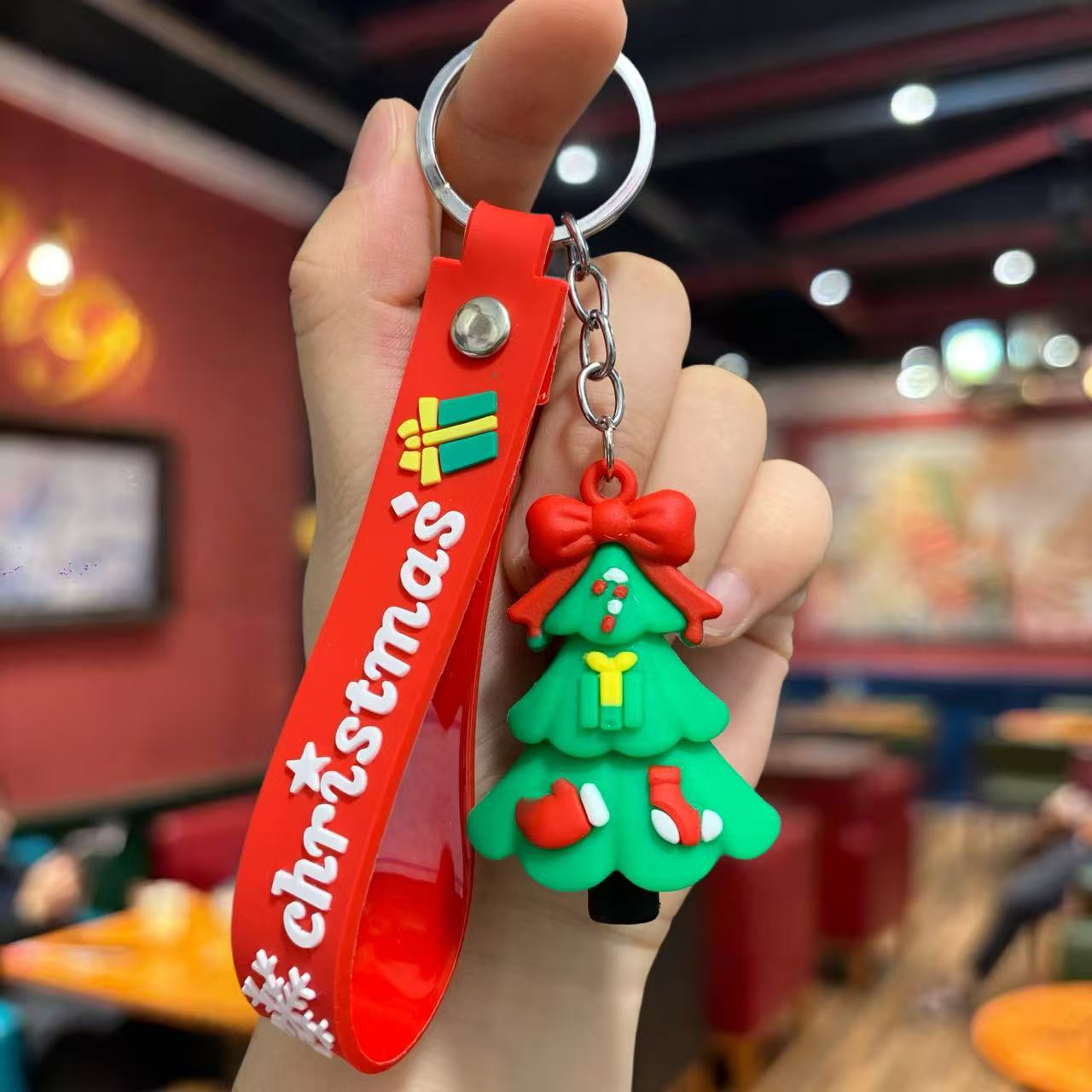 Wholesale Christmas keychain  gift pendant  Keychains