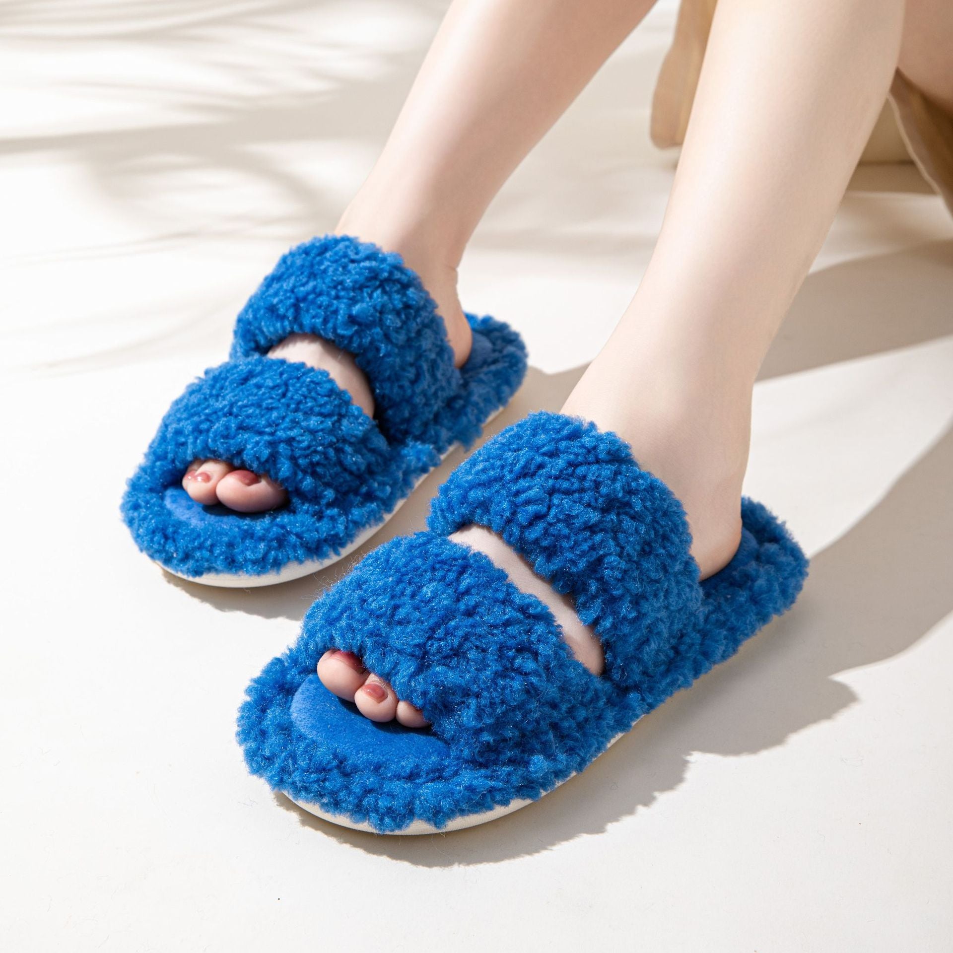 Wholesale Parallel Bar Curly Plush Cotton Slippers
