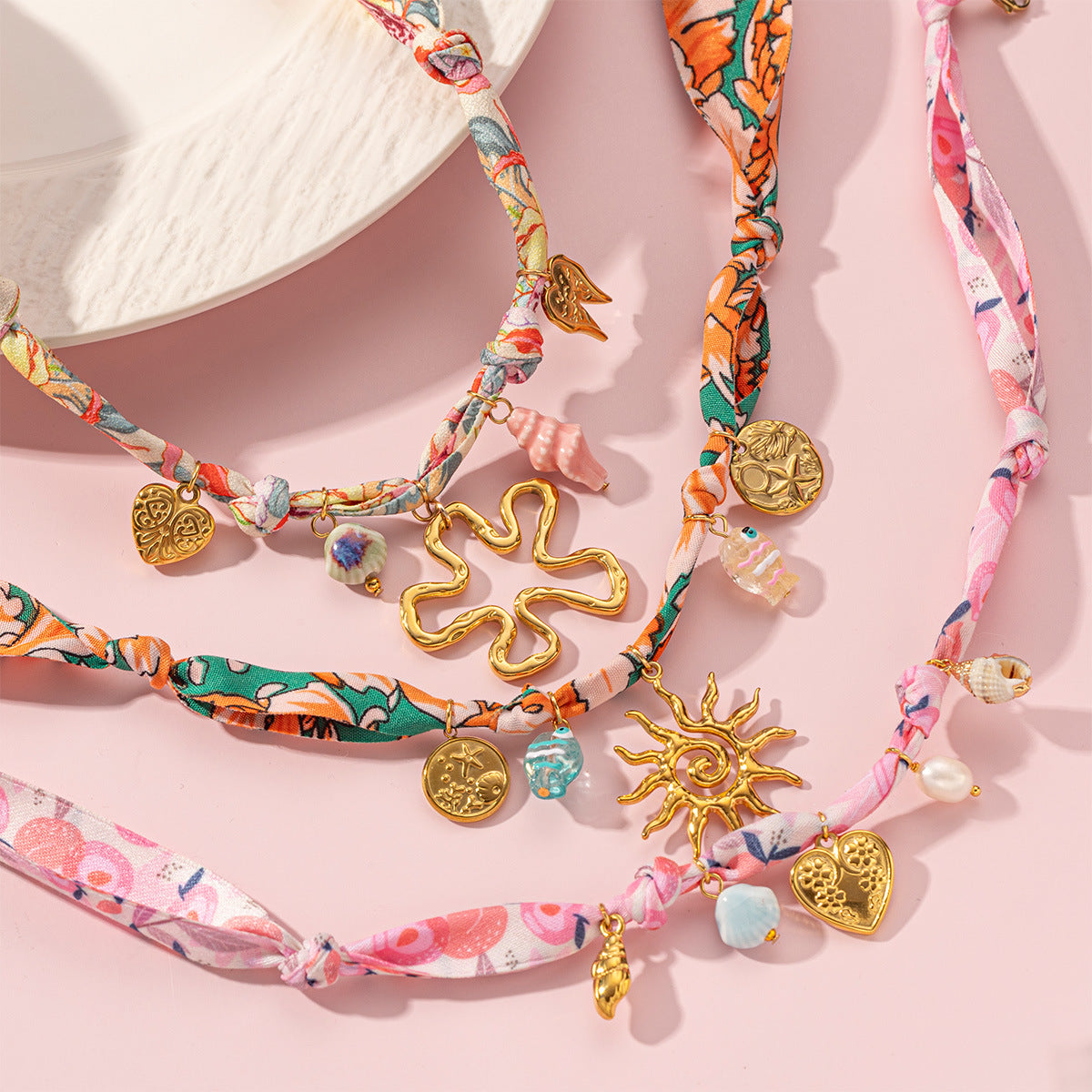 Wholesale Tina European and American Stainless Steel Pendant Necklace Sweet Cool Sexy Style Silk f Braided Colorful Necklace Clavicle Chain Necklace Jewelry