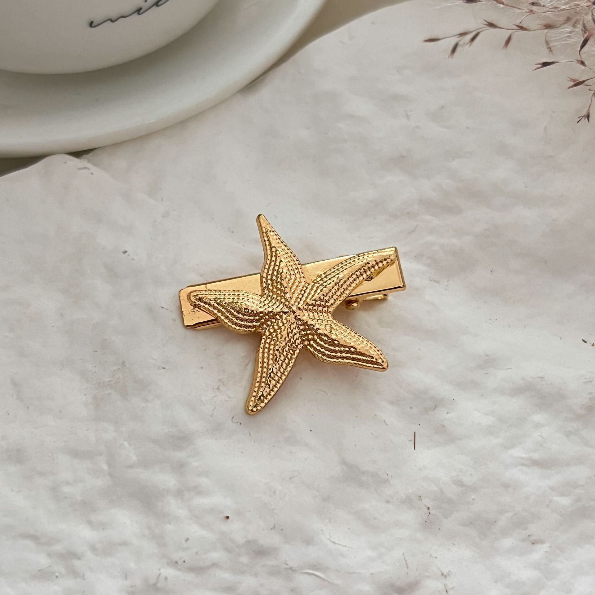 Wholesale Summer New High-grade Niche Marine Style Alloy Texture Striped Hairpin Hair Accessories for Women