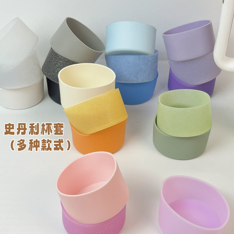 Wholesale water cup 7.5 silicone protective sleeve dust-proof anti-fouling non-slip cup sleeve heat insulation sleeve silicone sleeve
