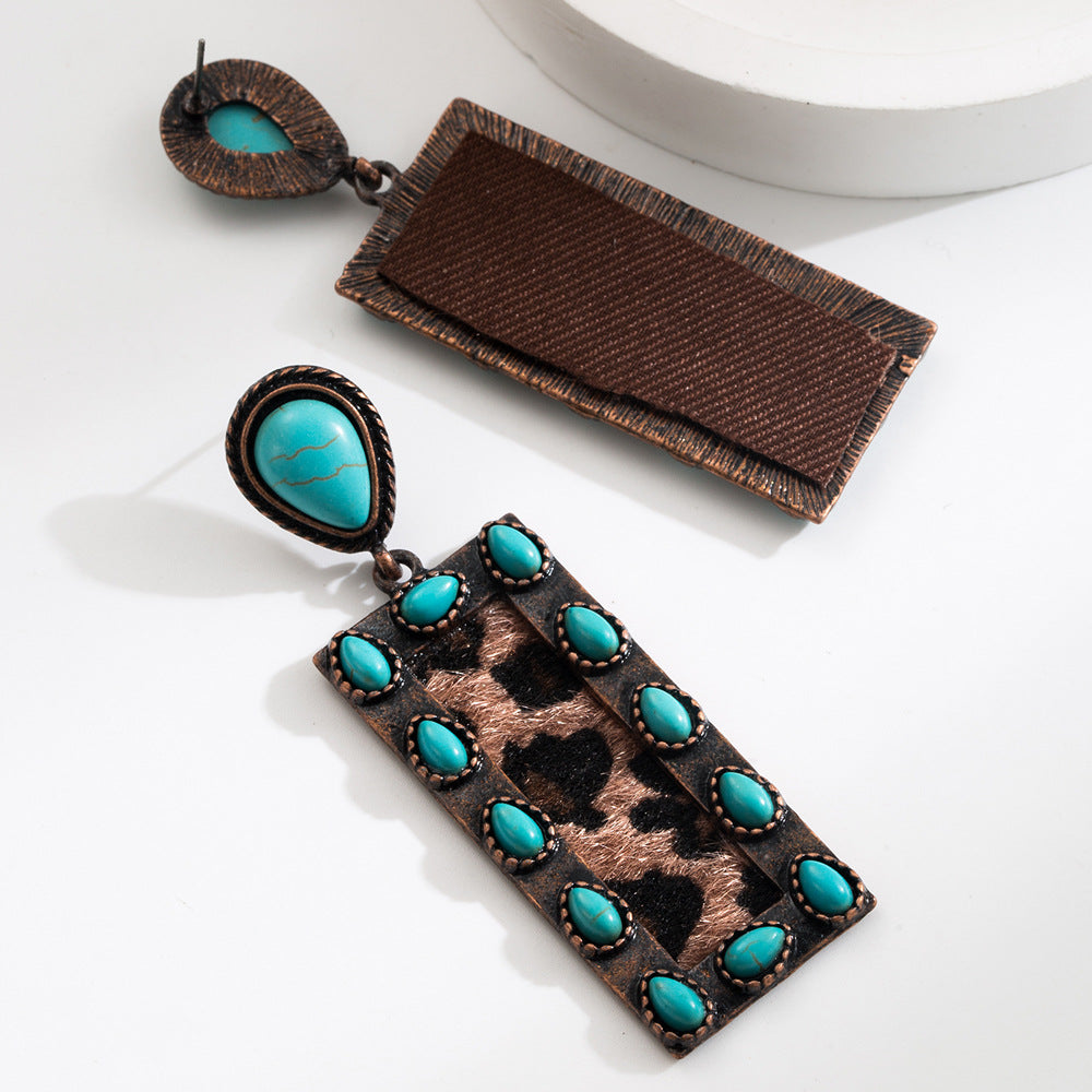 Wholesale Exaggerated Vintage Oval Turquoise Hollow Leopard Leather Earrings