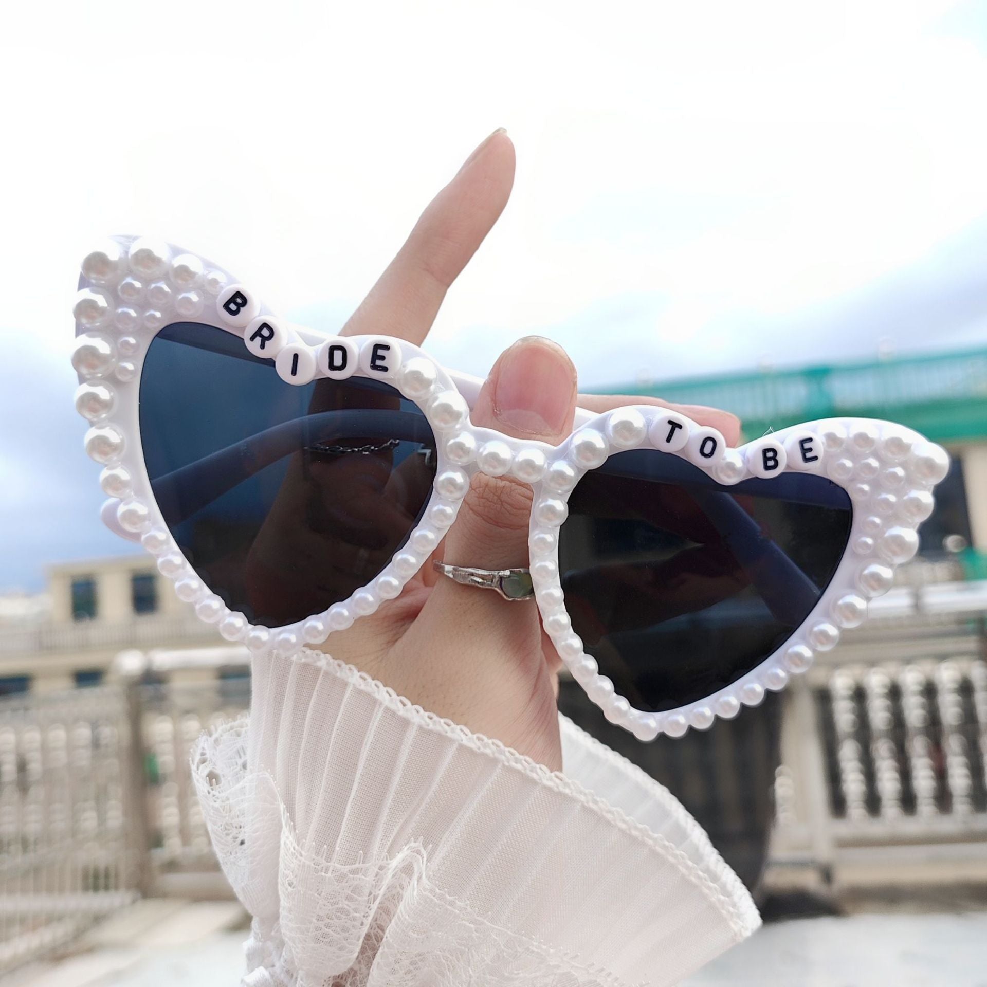 Wholesale Love Heart High-end Sun Protection Party Sunglasses