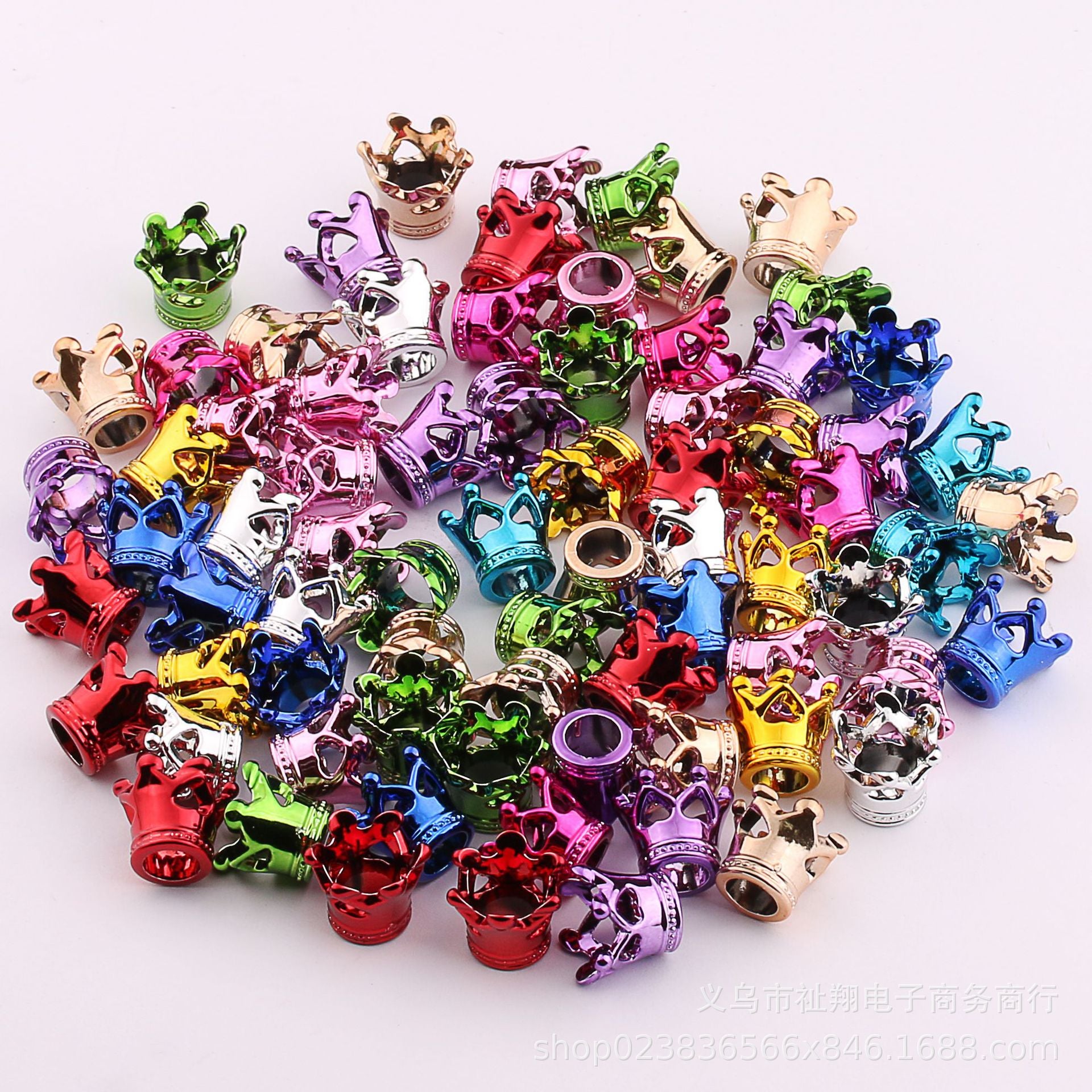 Wholesale 100pcs/pack Bright UV Plating Crown Love Straight Hole Beads