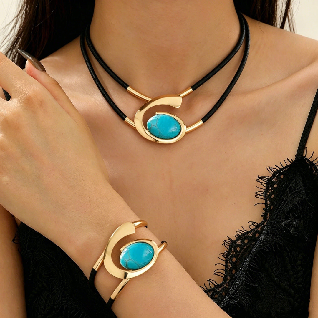 Wholesale Women S Gold Tone Oval Spiral Swirl Jewelry Set Necklace Earrings Bracelet Ring Chic Everyday Fashion Accessory For Boutique Resale
