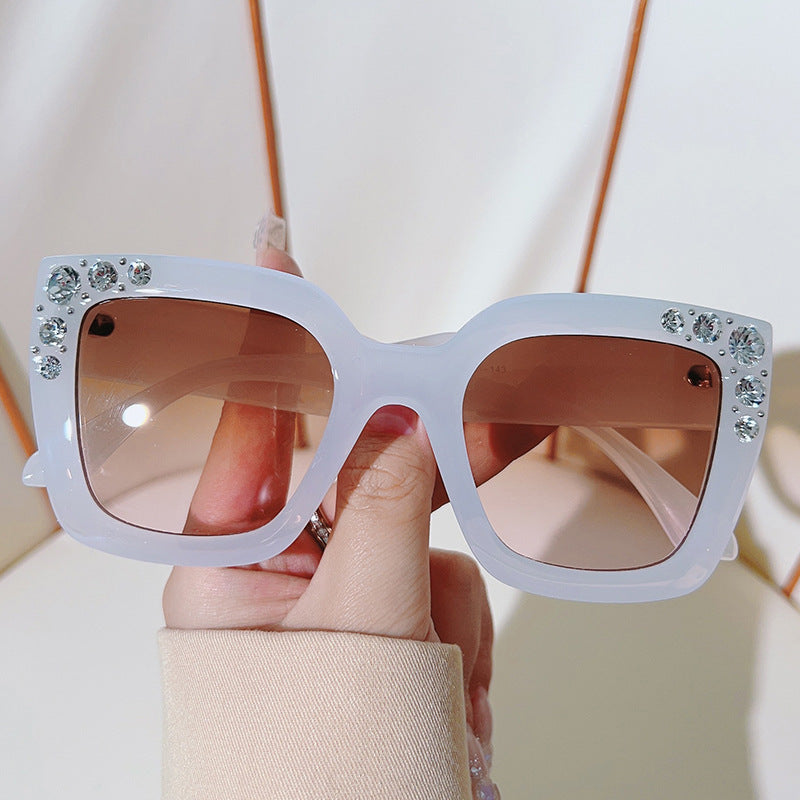 Wholesale Square Diamond Studded Fashion Sunglasses