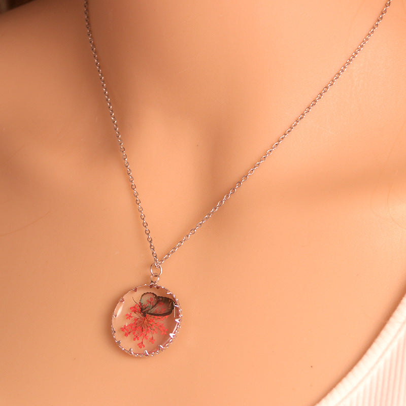 Wholesale Butterfly Small Fresh Necklace Creative Gold and Silver Dried Flower Glass Pendant Bohemian Retro Fashion Jewelry