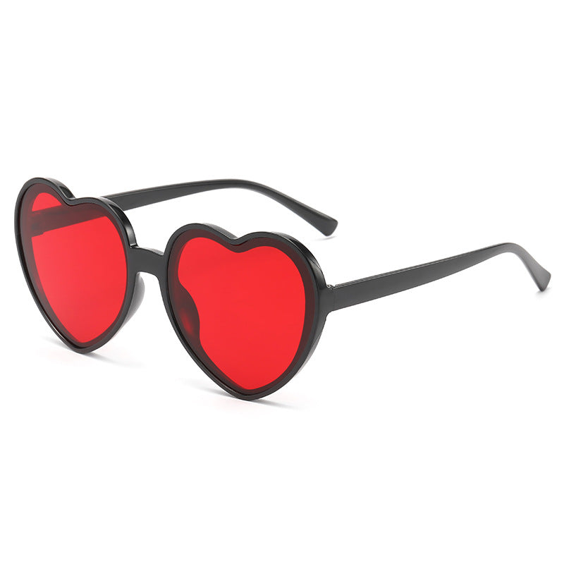 Wholesale Fashionable and classic heart sunglasses