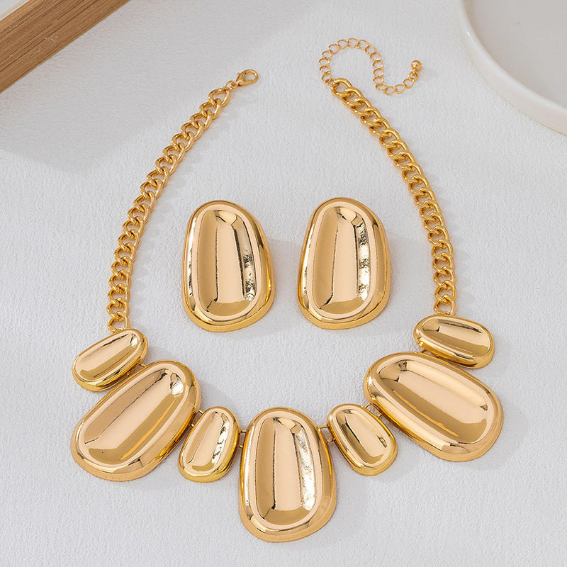 Wholesale Retro Drop Pendant Necklace And Earrings Set Exaggerated Alloy Geometric Jewelry Party Everyday Wear