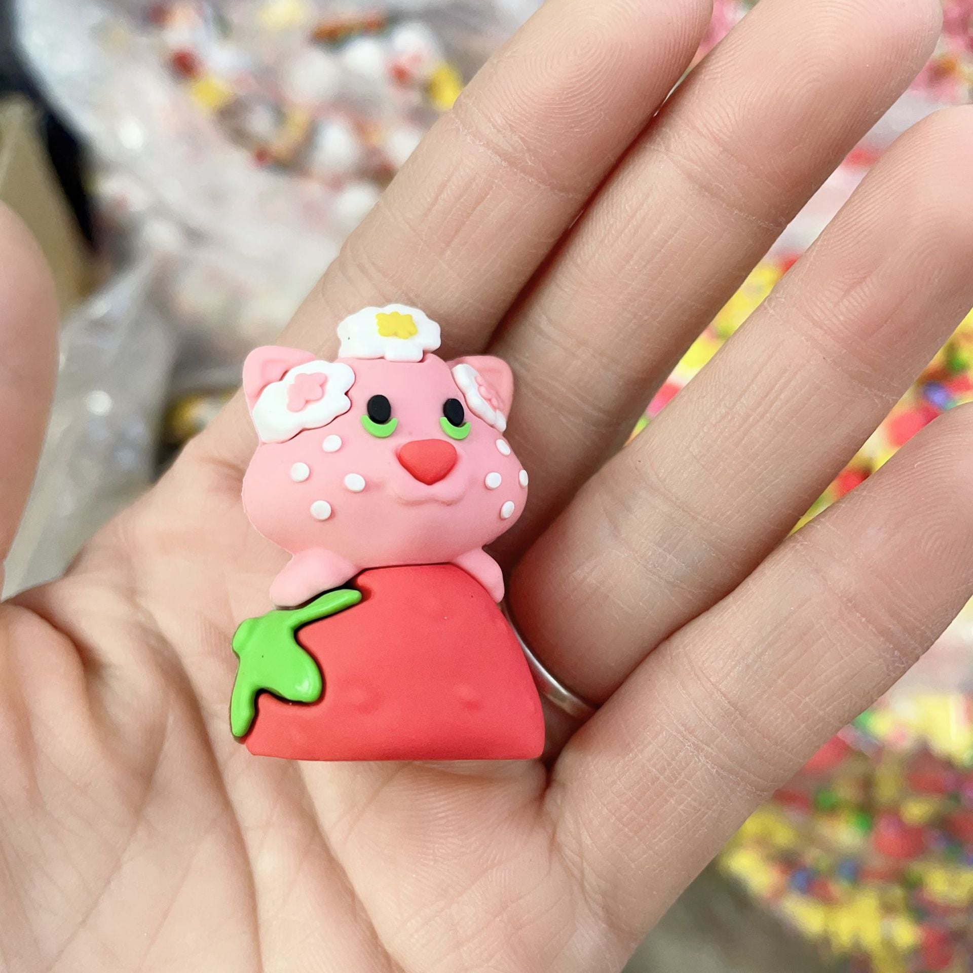 Wholesale Mixed batch live streaming hot selling soft rubber strawberry little girl DIY bead OLY Exclusive