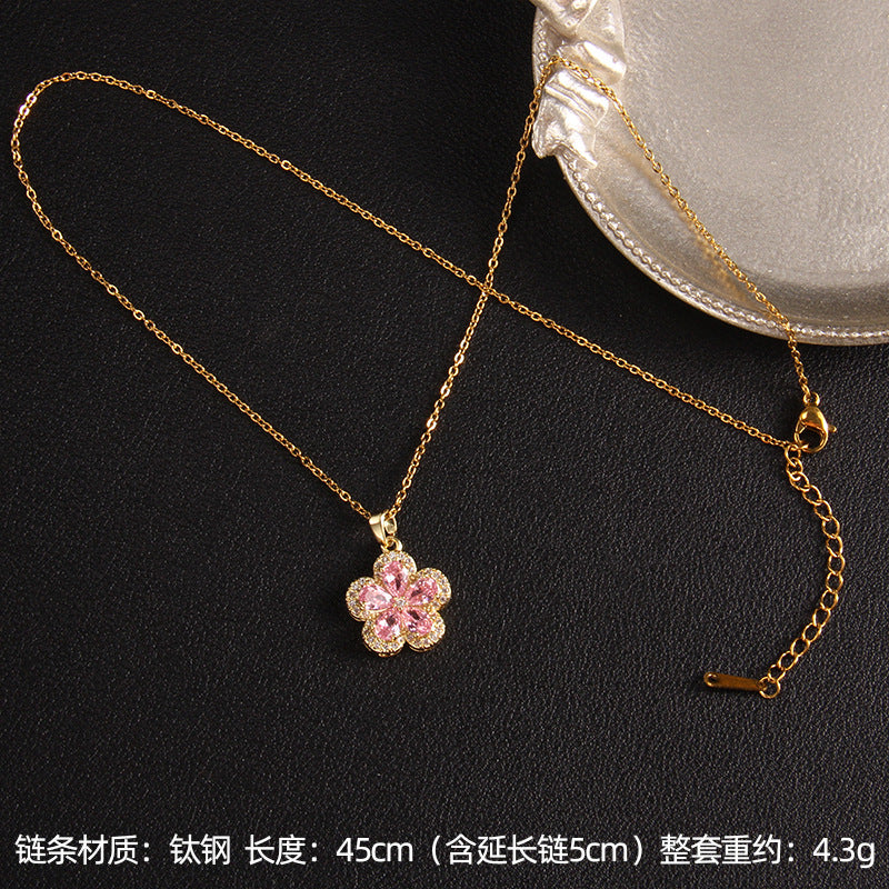 Wholesale Four-leaf Clover Flower Necklaces Pendant Clavicle Chain