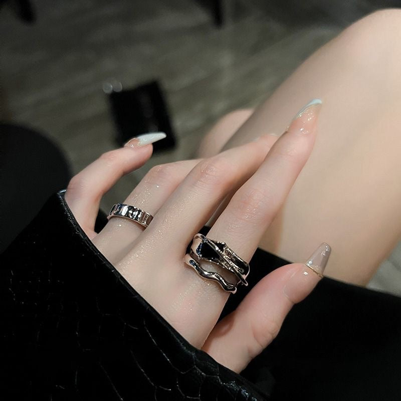 Wholesale Geometric cool black crystal ring