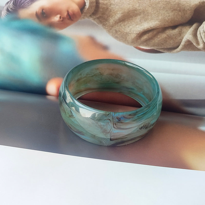 Wholesale Vintage Stone Pattern Acrylic Bracelet