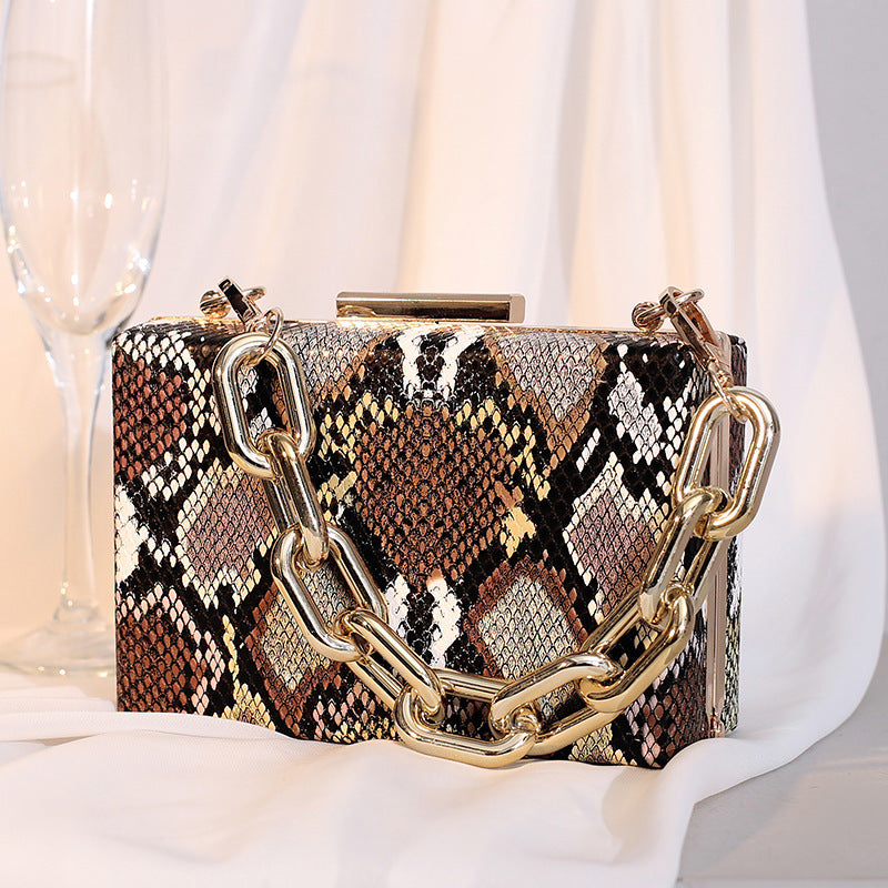 Wholesale Snake Pattern PU Leather Acrylic Chain Box Small Square Bag Crossbody Bag