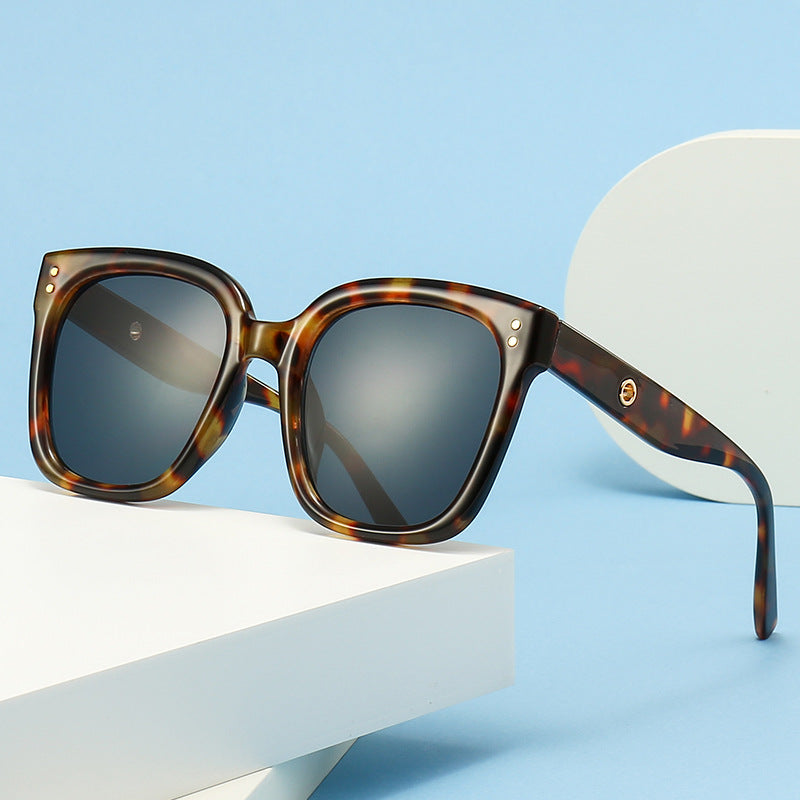 Wholesale Square Frame Sunscreen PC Sunglasses