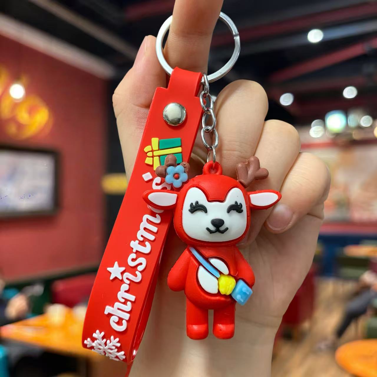 Wholesale Christmas keychain  gift pendant  Keychains