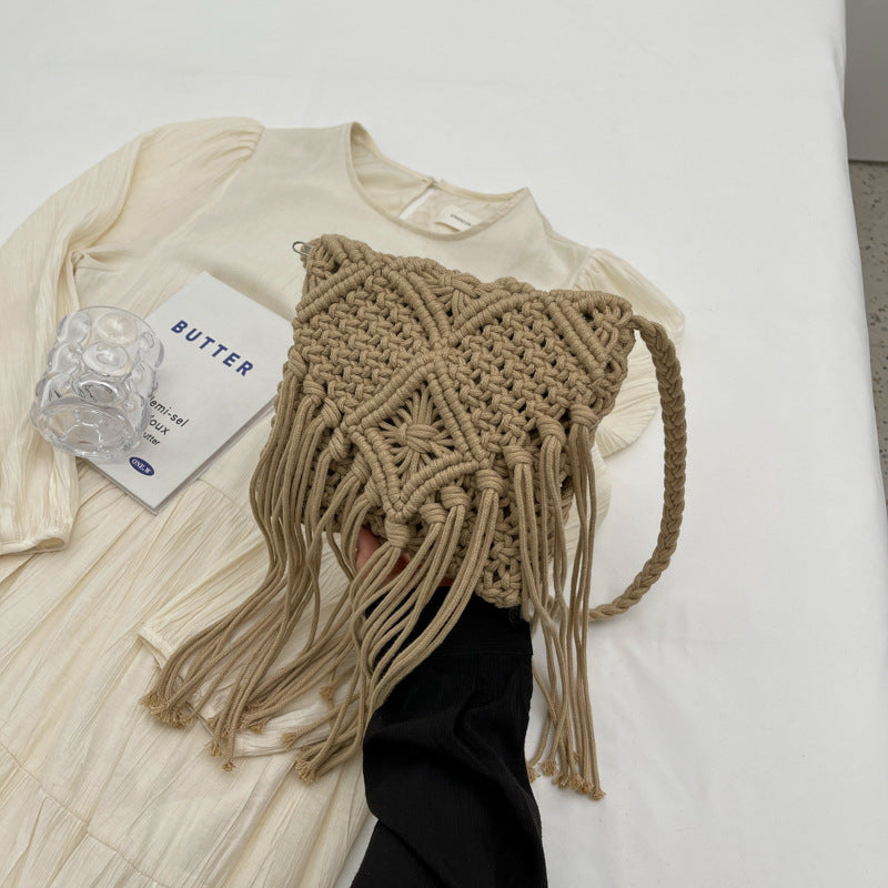 Wholesale Bohemian Tassel Cotton Straw Woven Bag Crossbody Bag Beach Bag