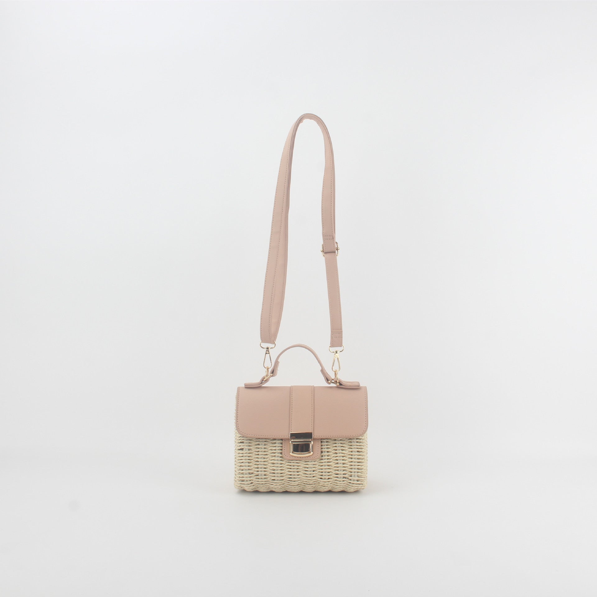 Wholesale Straw Summer Crossbody Versatile Small Square Bag