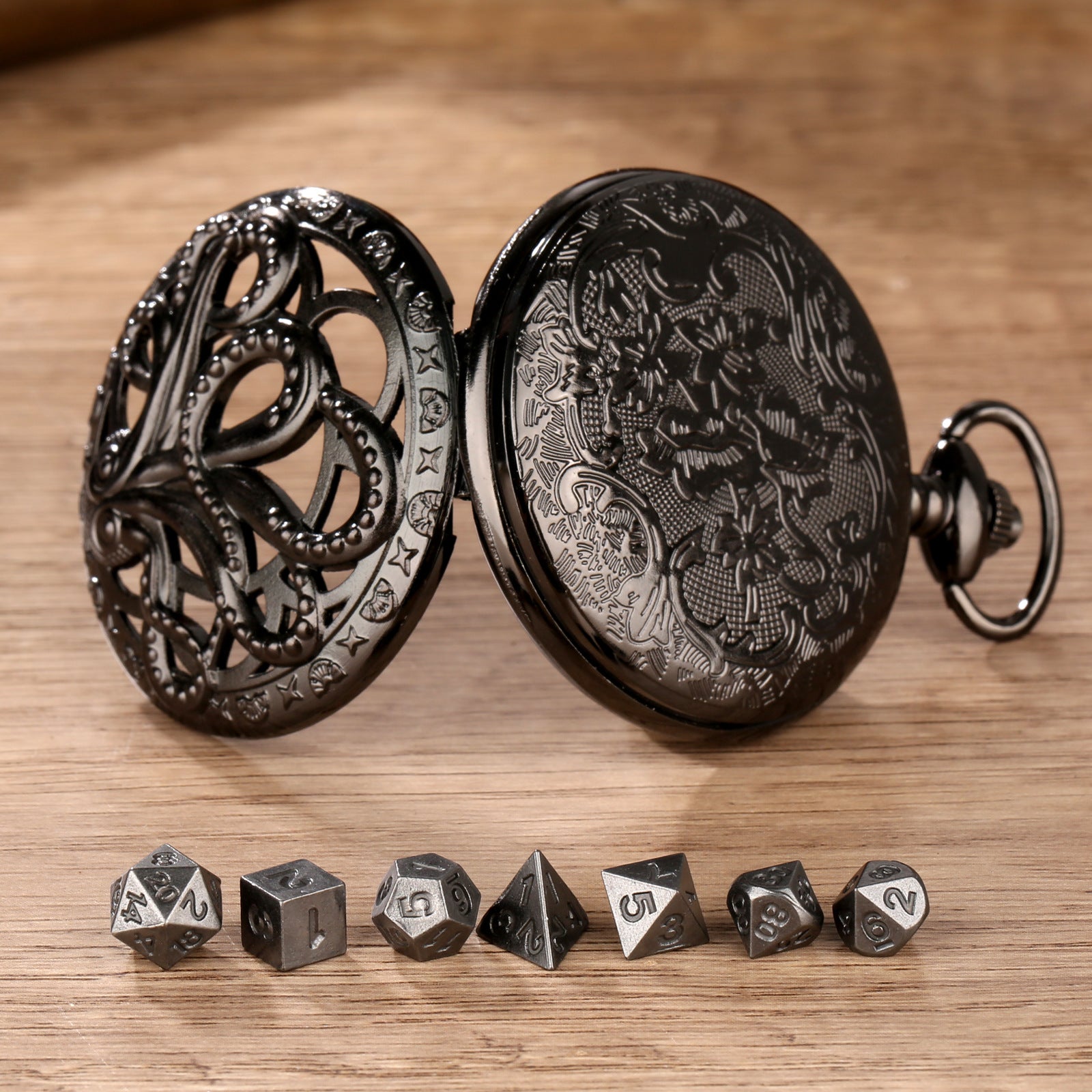 Wholesale DND Dice Bronze Hollow Octopus Thick Waist Chain Pocket Watch Case