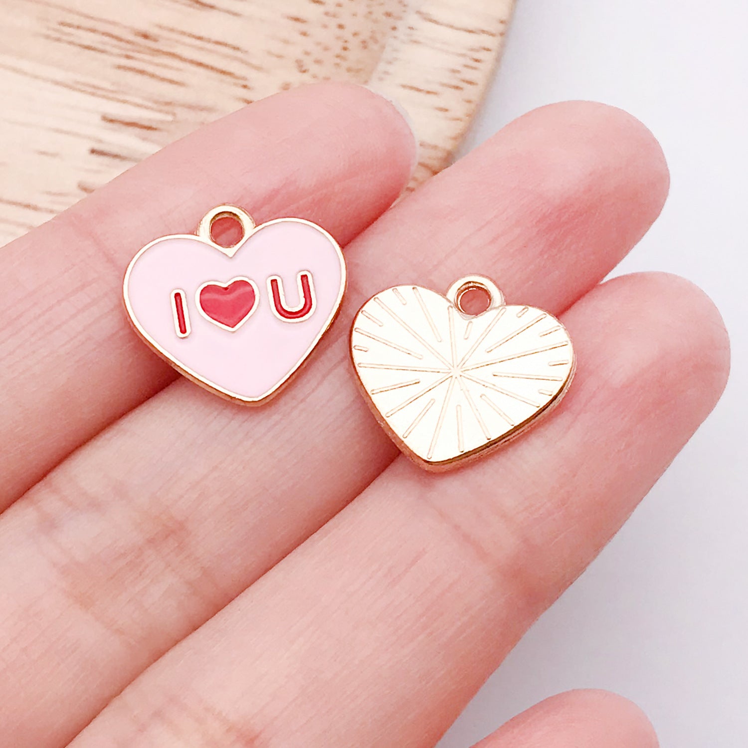 Wholesale Valentine' s Day Love Variety Cartoon Jewelry Accessories Pendant