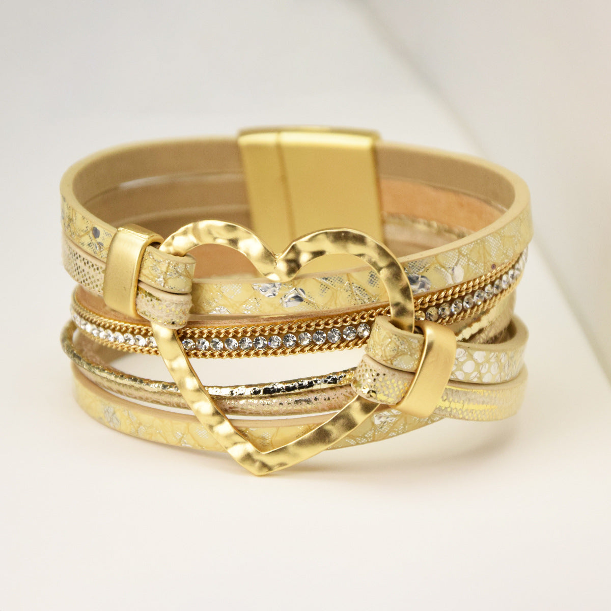 Wholesale 6pcs Exaggerated Heart Accessories Wrist Jewelry Magnetic Clasp Bracelet