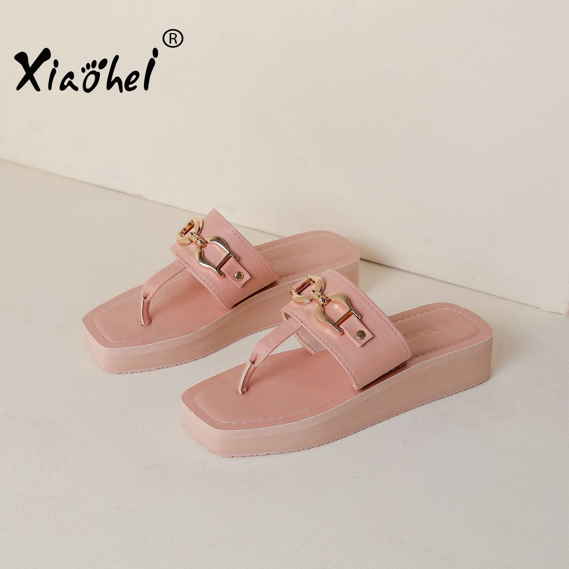 Wholesale Summer Outdoor Fashion Breathable Wedge Heel Square Toe Flip-flops