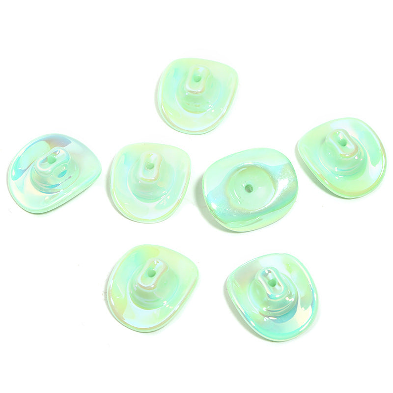 Wholesale Random 100pcs/pack  Acrylic Western Cowboy Hat Perforated Beaded Hat  3D Focal Beads