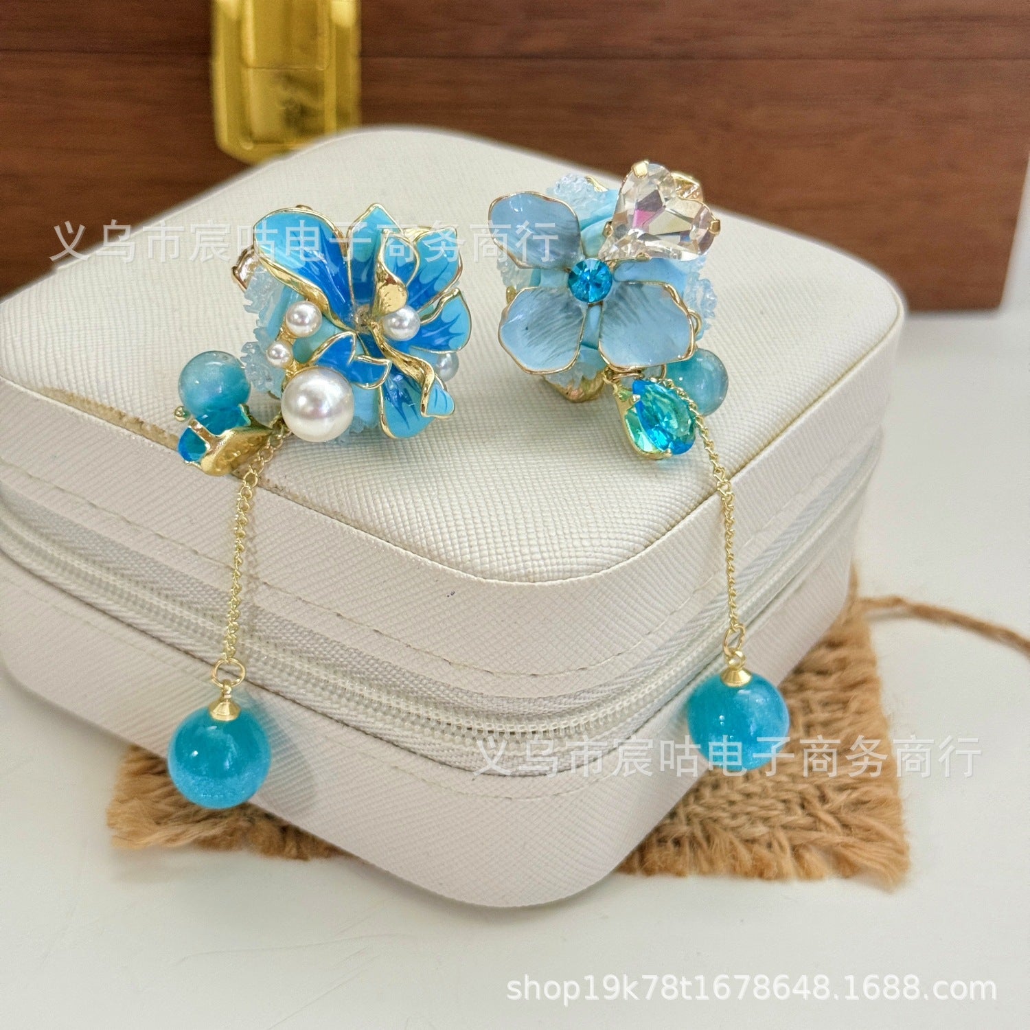 Wholesale 2pcs Through-Hole Beads DIY Mobile Phone Chain Bag Pendant Material