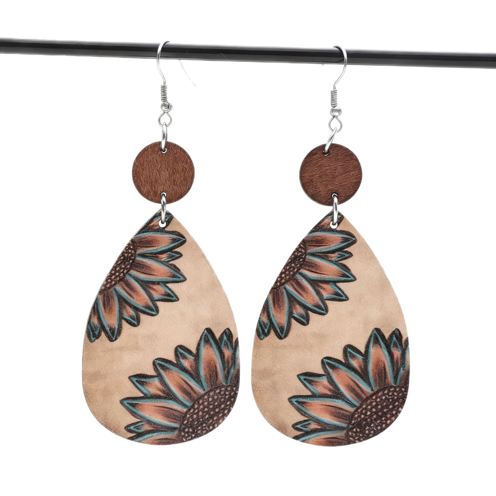 Wholesale Lightweight Retro Wooden Sunflower Cow Print Earrings Trendy Western Farm Style Jewelry Accessory Gift