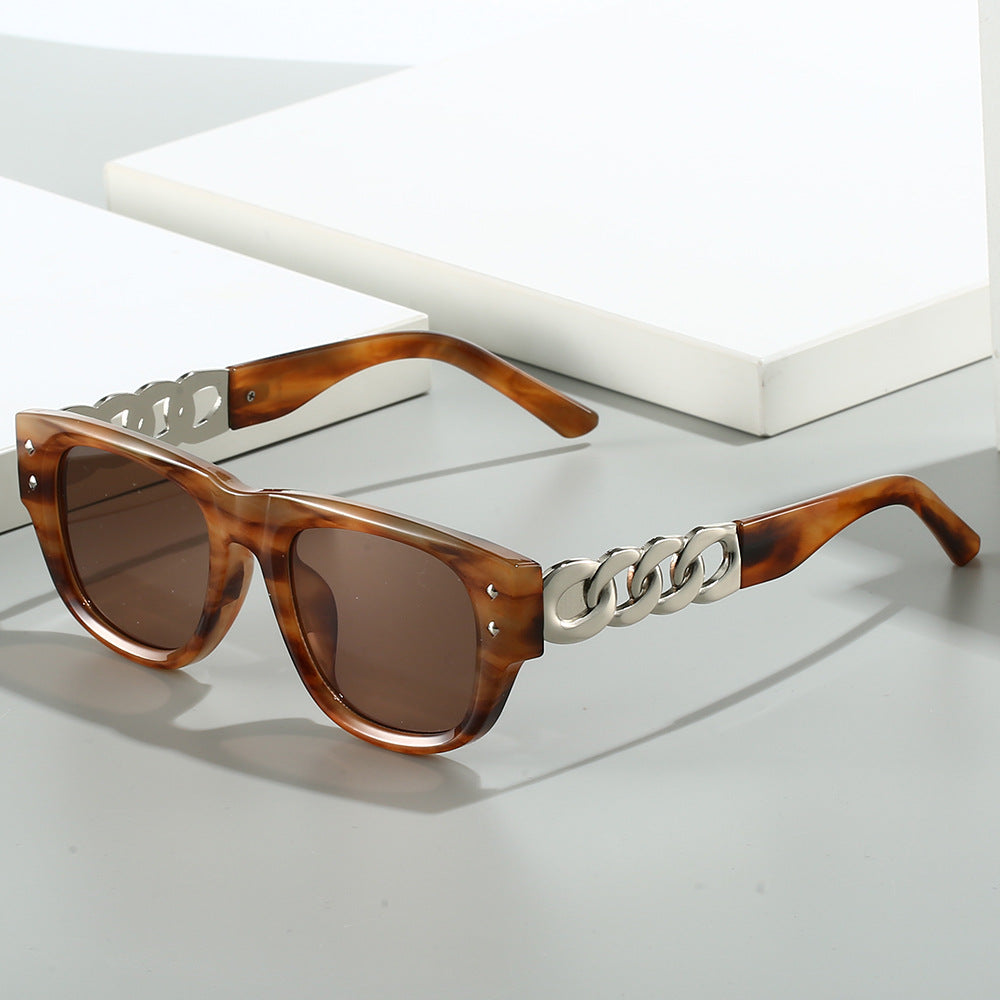 Wholesale Square Fashion Large Frame Chain Fashion Sunglasses