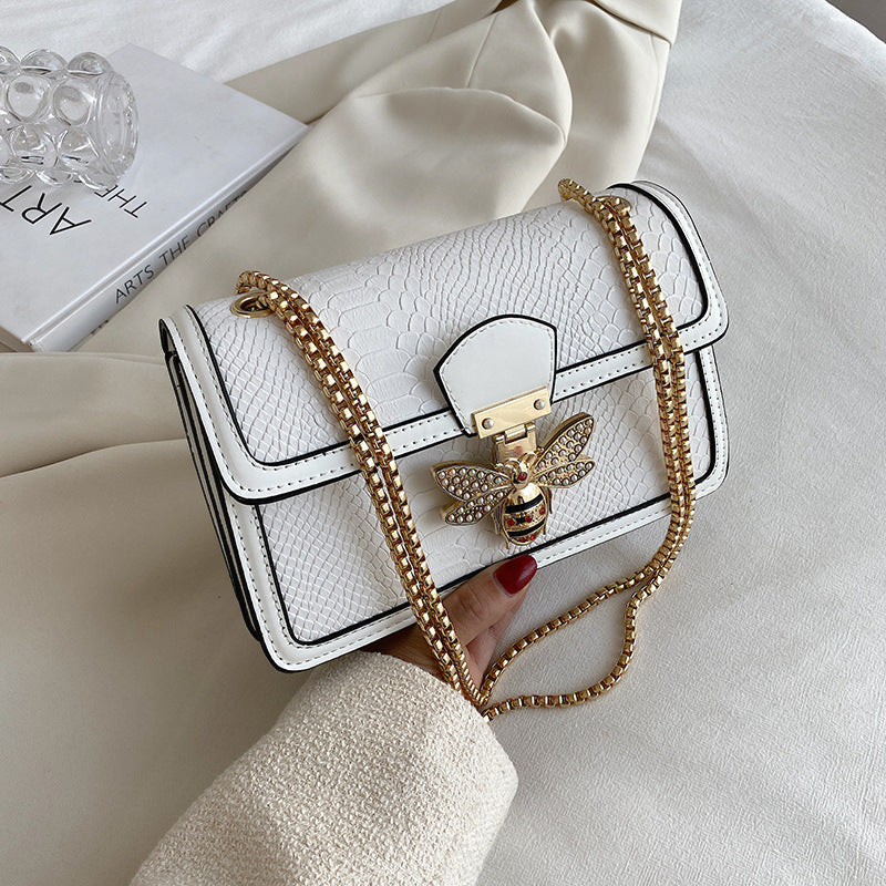 Wholesale The New Fashion Trend Retro Chain Crossbody Small Square Bag Is Foreign and High-end