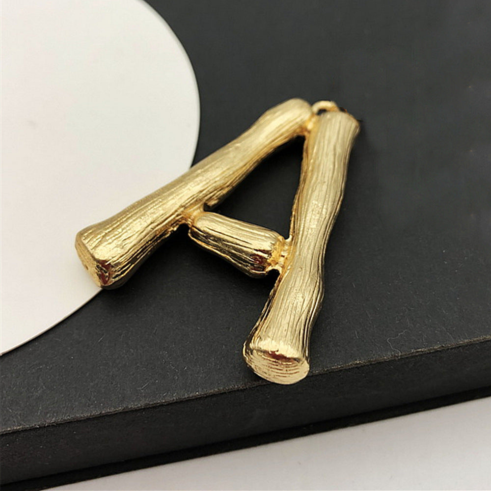 Wholesale Creative 26 English Letters Zinc Alloy Keychain