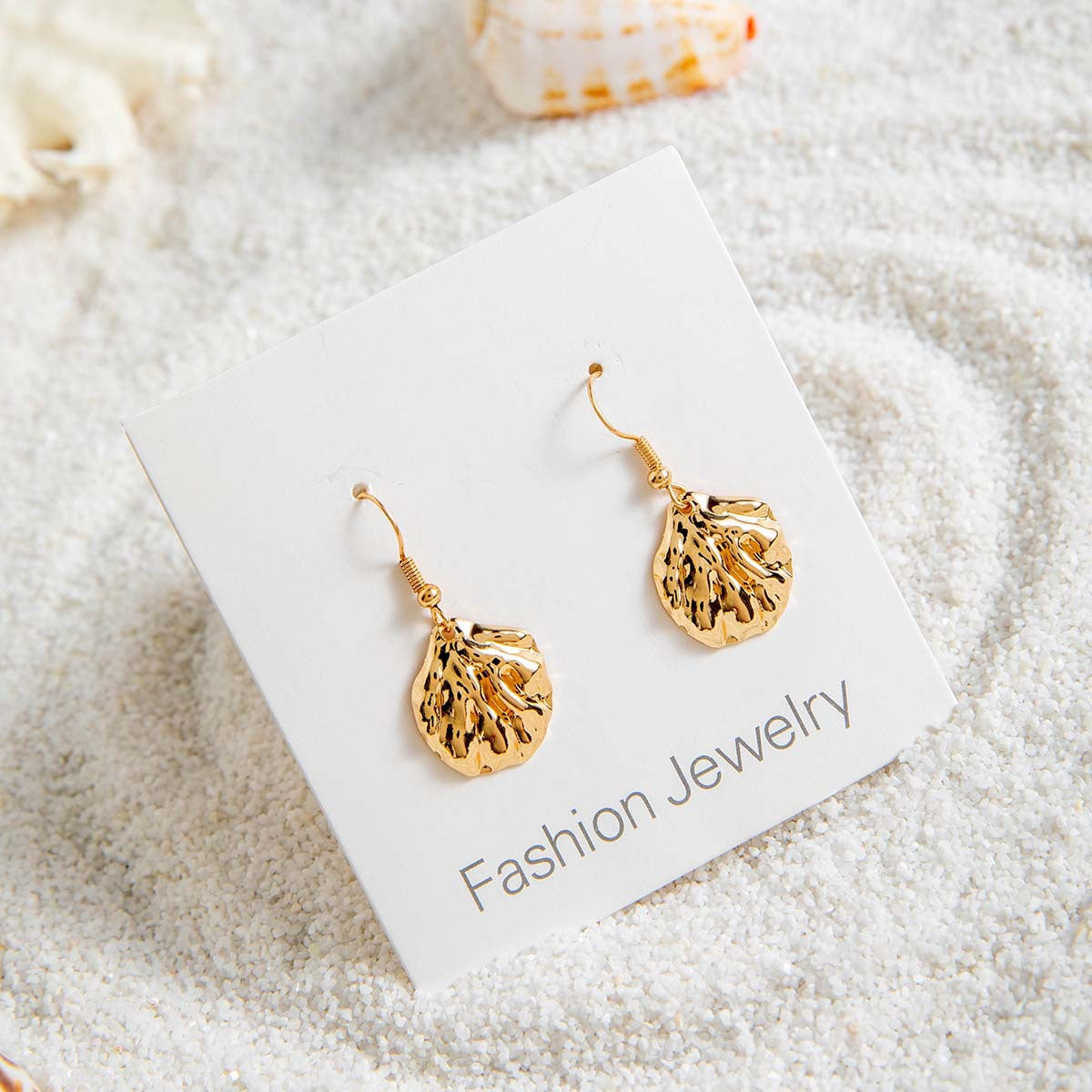 Wholesale 5PCS/Pack Bohemian Metal Scallop Earrings Pearl Shell Earrings Earrings for Women