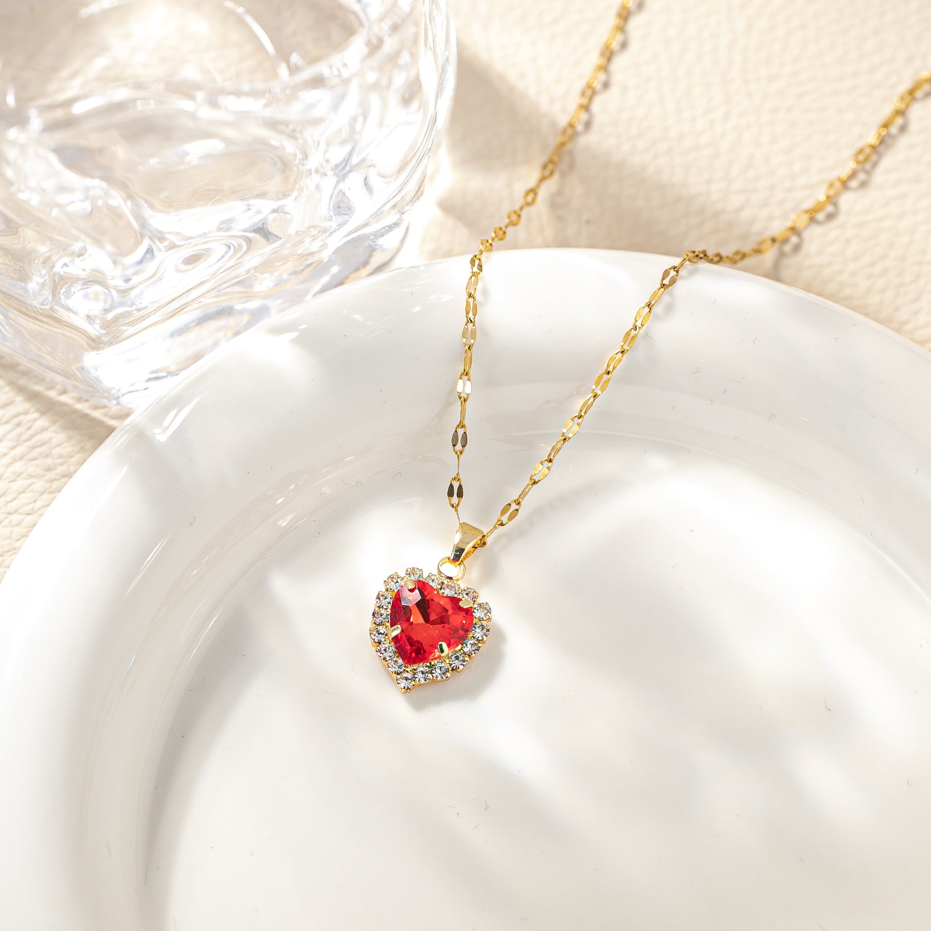 Wholesale Twelve Birthstone Necklace Micro-Inlaid Zirconia Heart-Shaped Clavicle Necklace