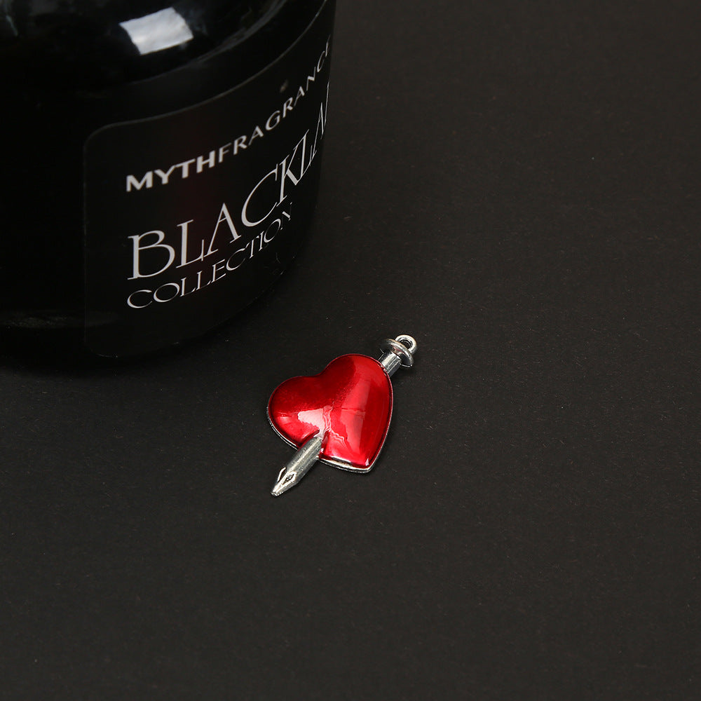 Wholesale 50PCS Vintage red heart pendant