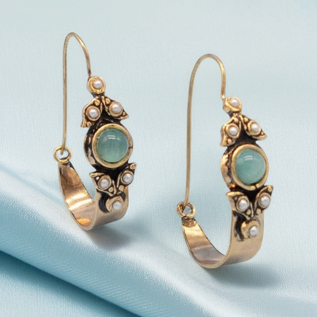 Wholesale  Retro  Emerald Pearl  Alloy Earrings