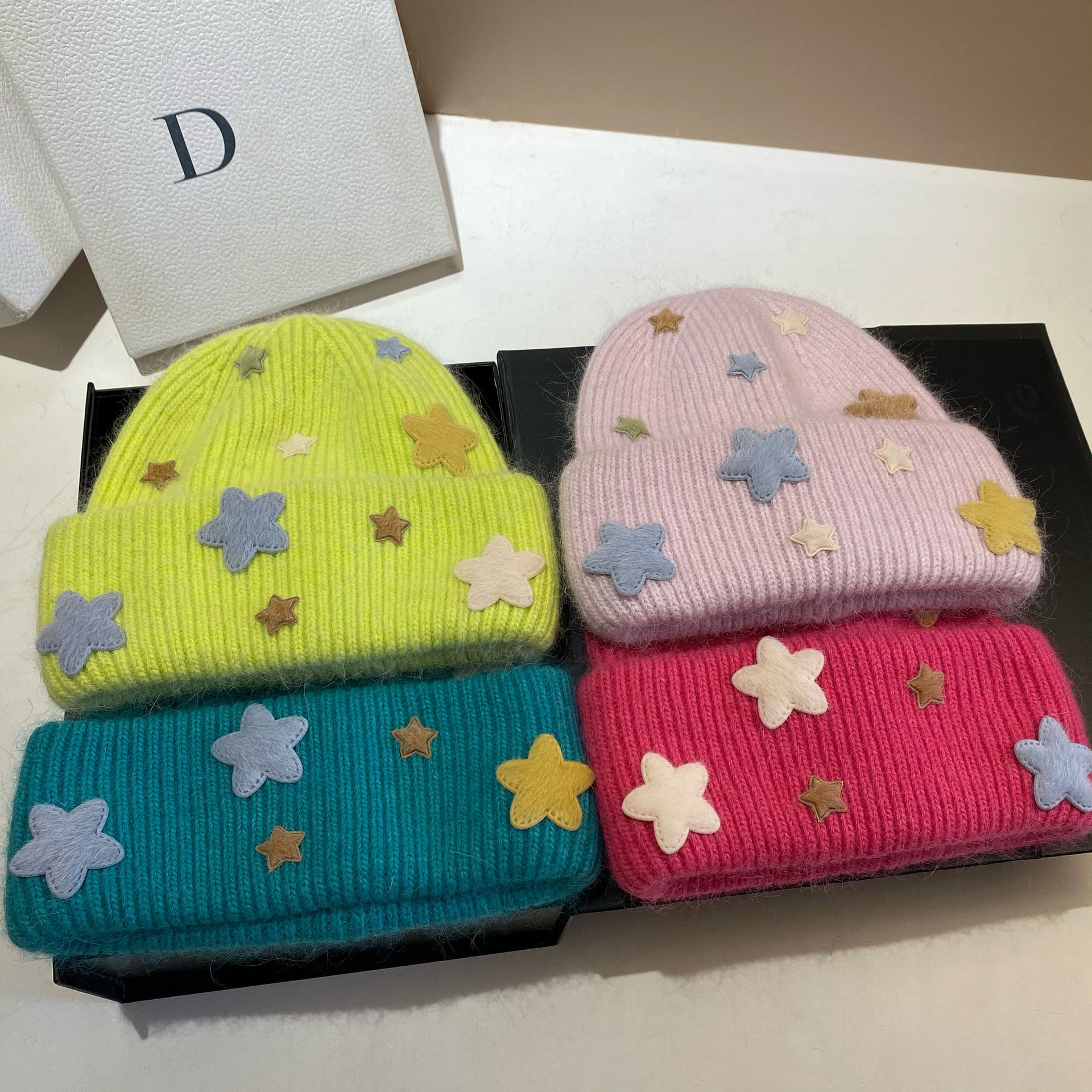 Wholesale Autumn and Winter Rabbit Fur Cute Star Knitted Hat