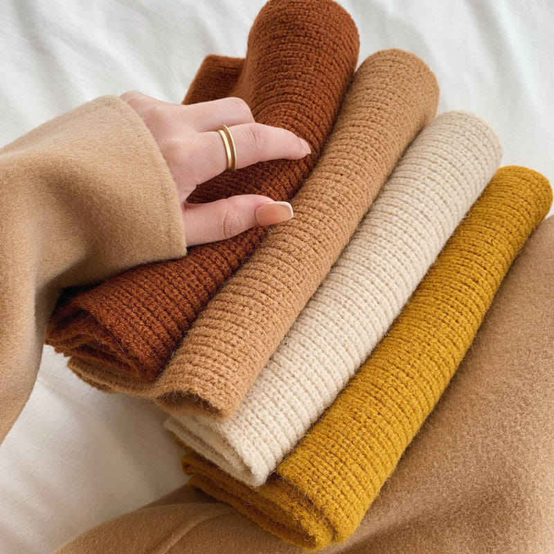 Wholesale Solid Color Knitted Warm and Thickened Woolen Scarves for Autumn and Winter