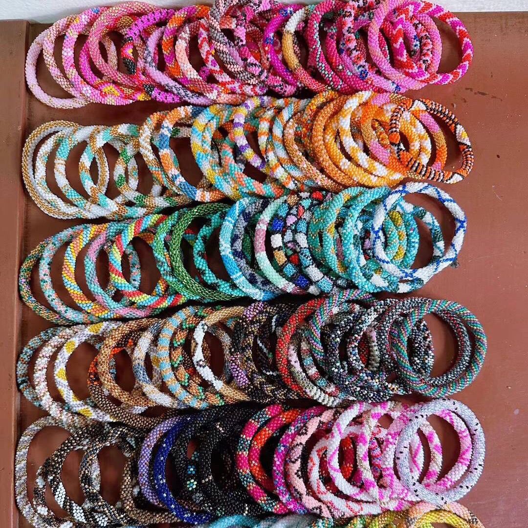 Wholesale Hand-woven Japanese Essential Oil Diffuser Beads Nepal Bracelet