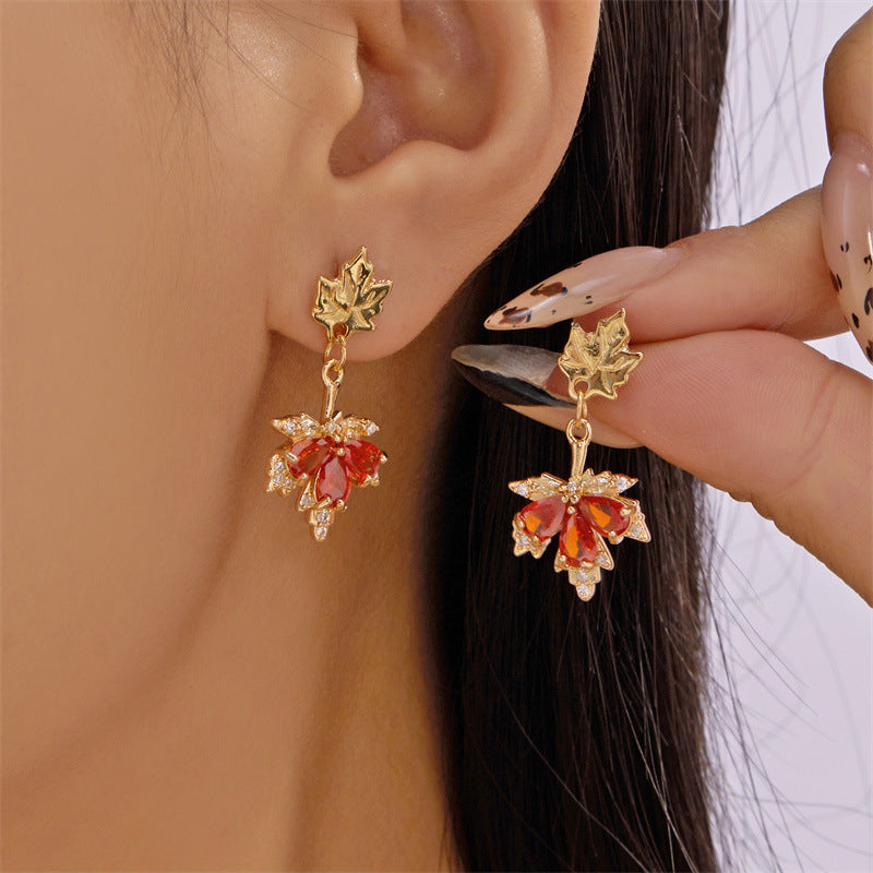 Wholesale Maple Leaf Necklace