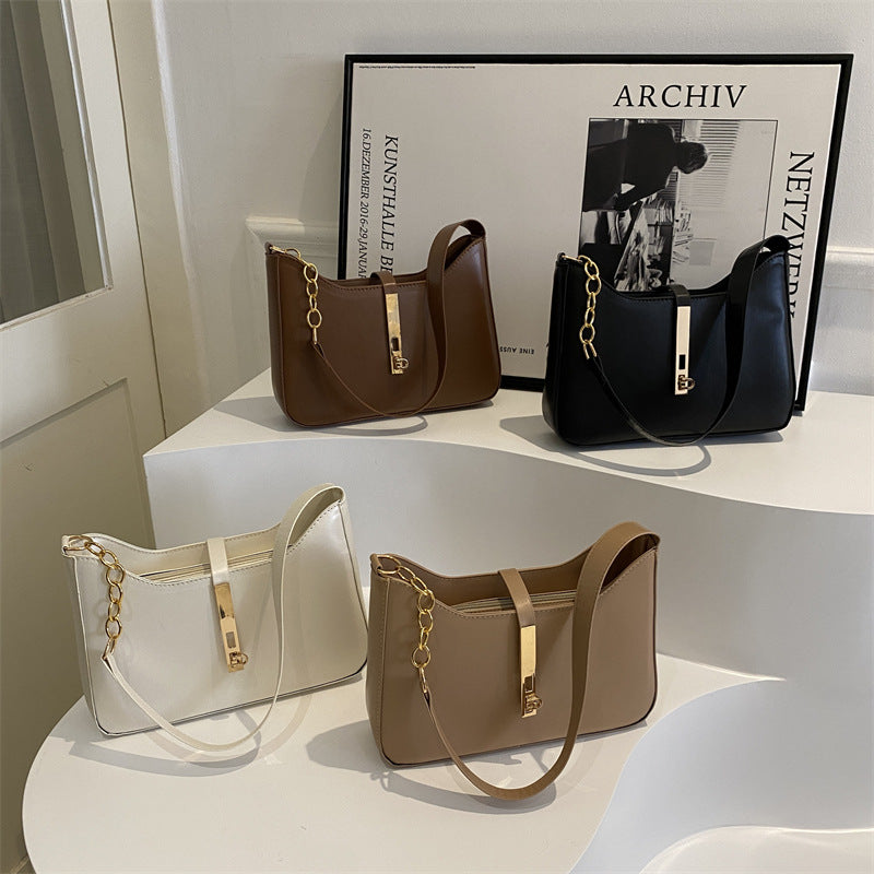 Wholesale Casual Simple Retro Fashion Lock Shoulder Underarm Bag