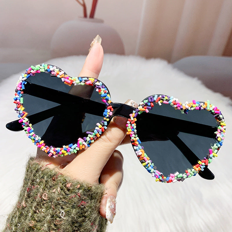 Wholesale Love Personalized Stickers Fashion Heart Party Trendy Beach Sunglasses