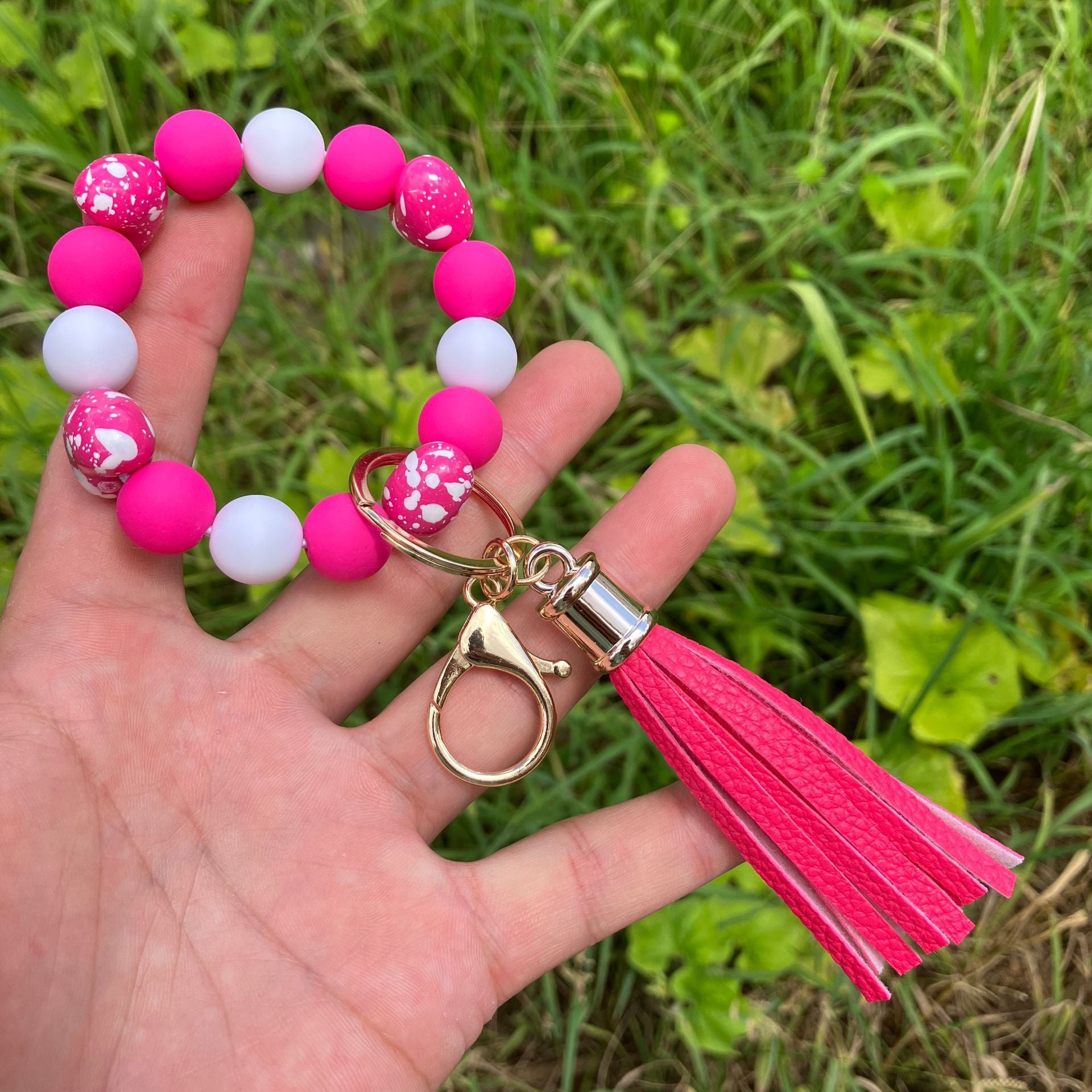 Wholesale Colorful Beaded Heart Printed Tassel Bracelet Keychain