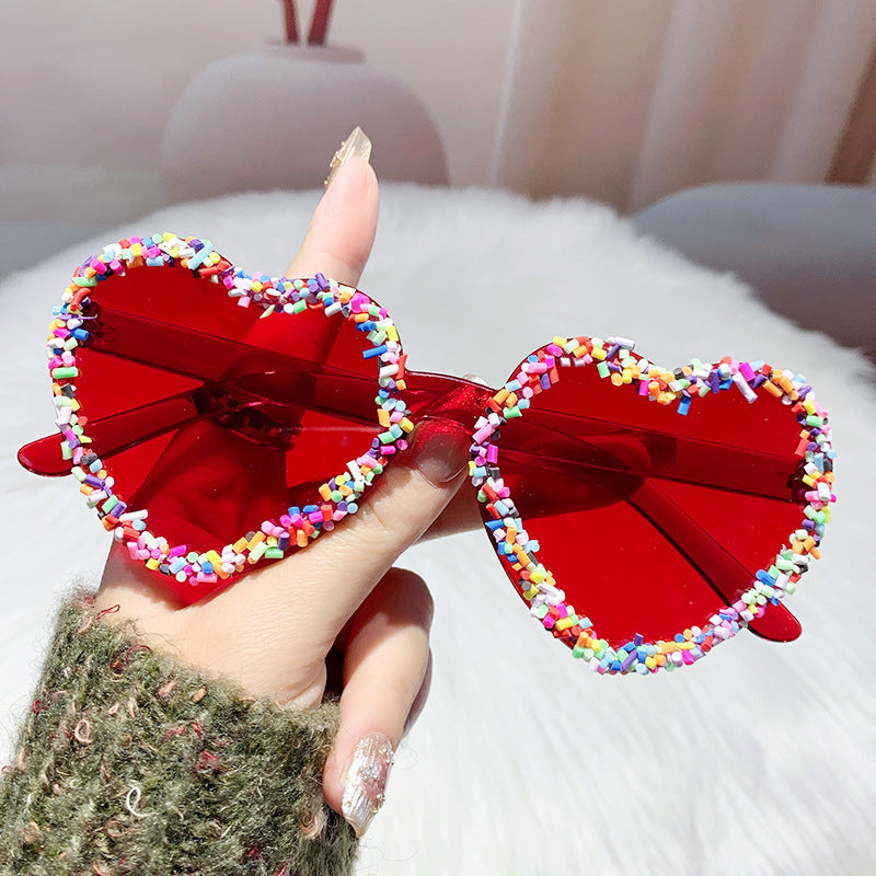Wholesale Love Personalized Stickers Fashion Heart Party Trendy Beach Sunglasses