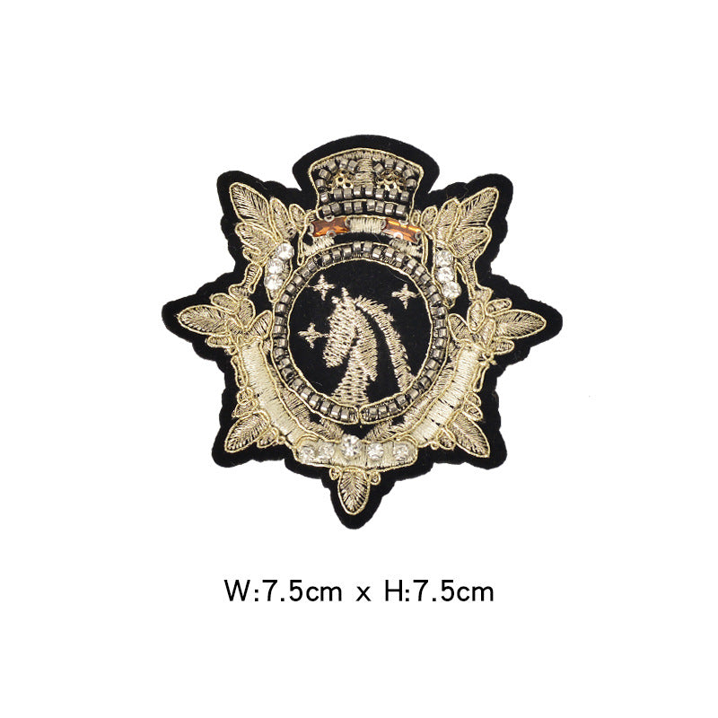 Wholesale Felt Base Sequin 3D Crown Bee Embroidered Patch Badge For Clothing Towel DIY Accessory