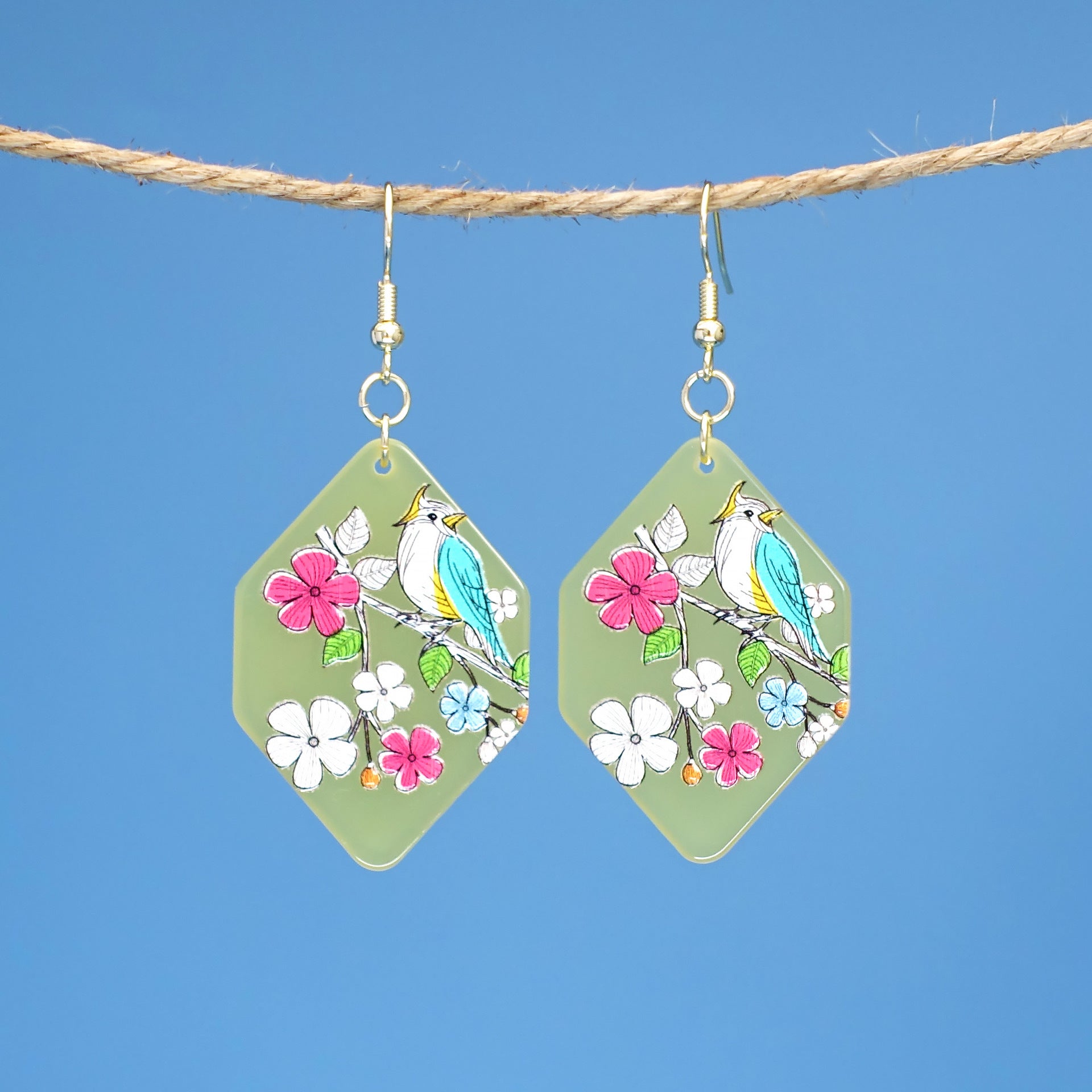 Wholesale Artistic painted relief flower and bird earrings