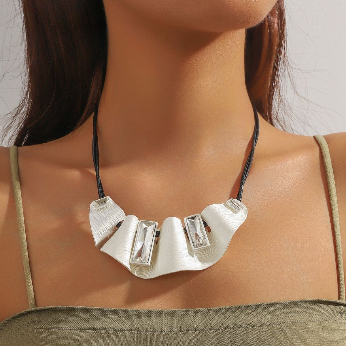 Wholesale Women's jewelry pendant simple temperament necklace