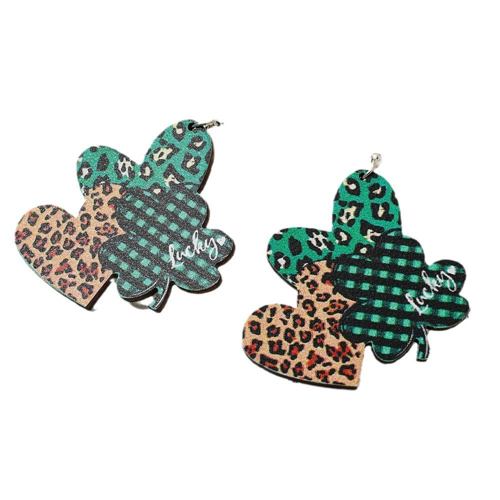 Wholesale Irish Carnival green elf clover earrings wooden love heart St Patrick leaf earrings