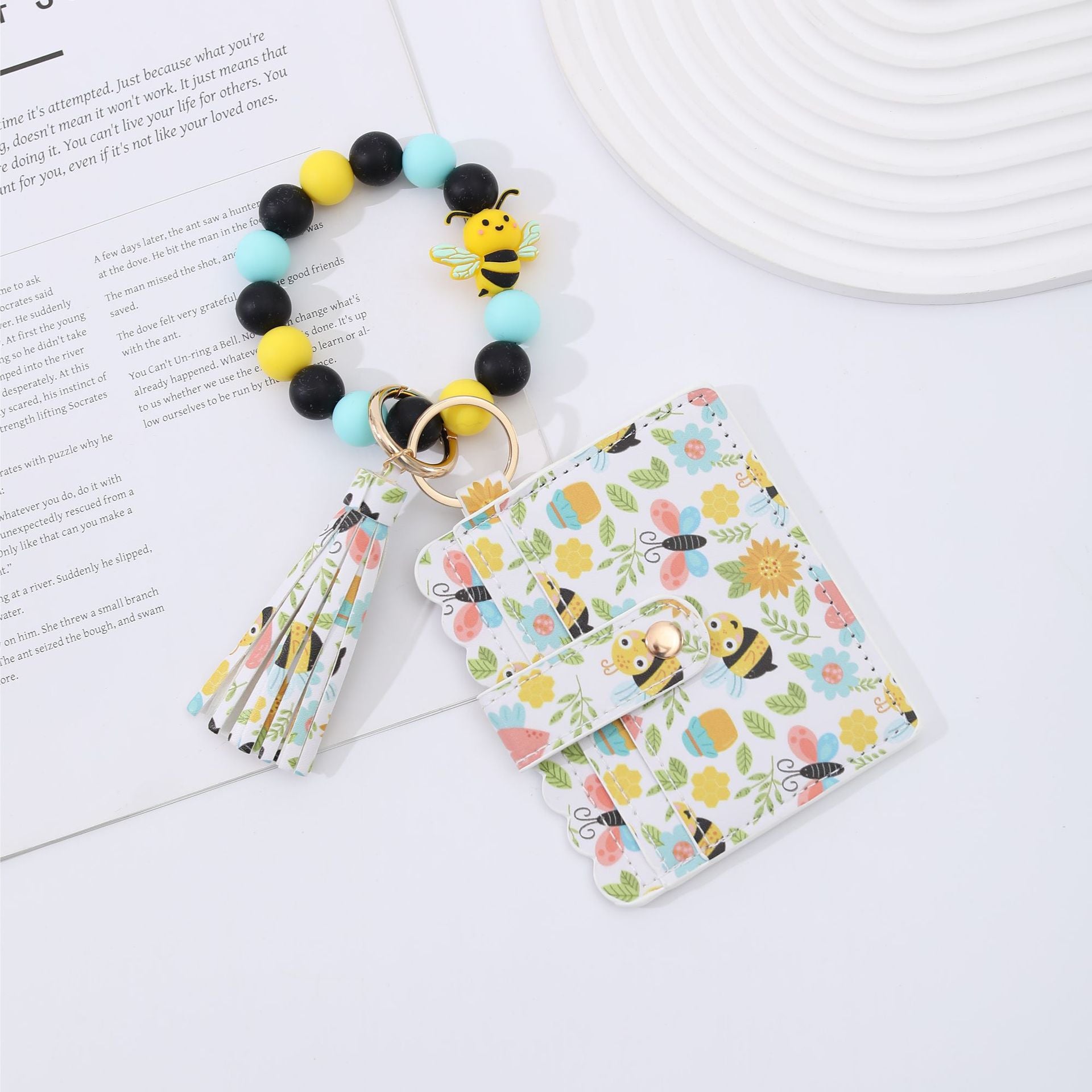 Wholesale Cardholder keychain PU tassel print animal keychains