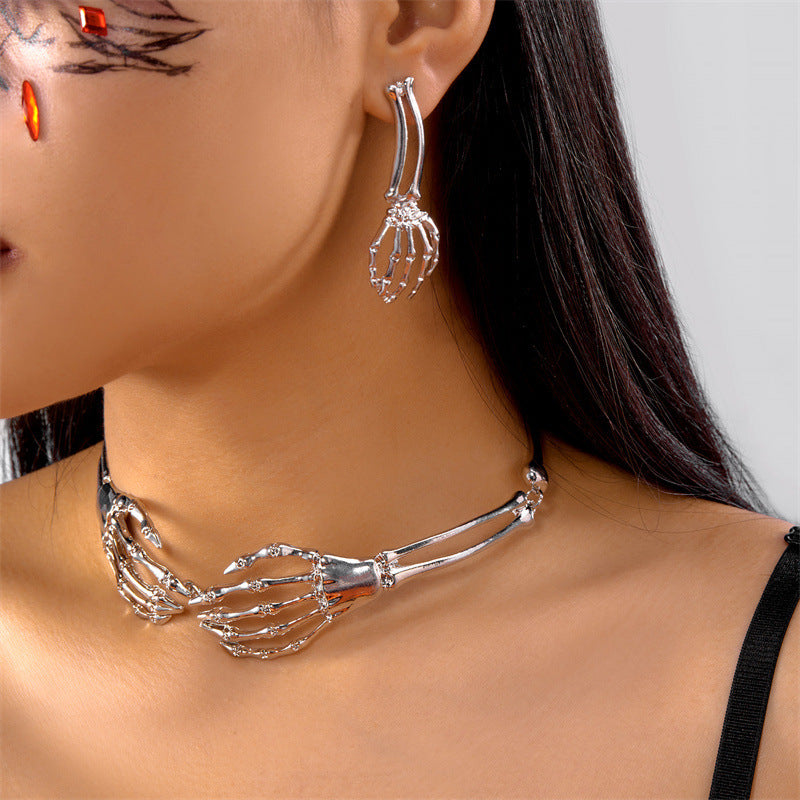 Wholesale Gothic dark style skull necklace